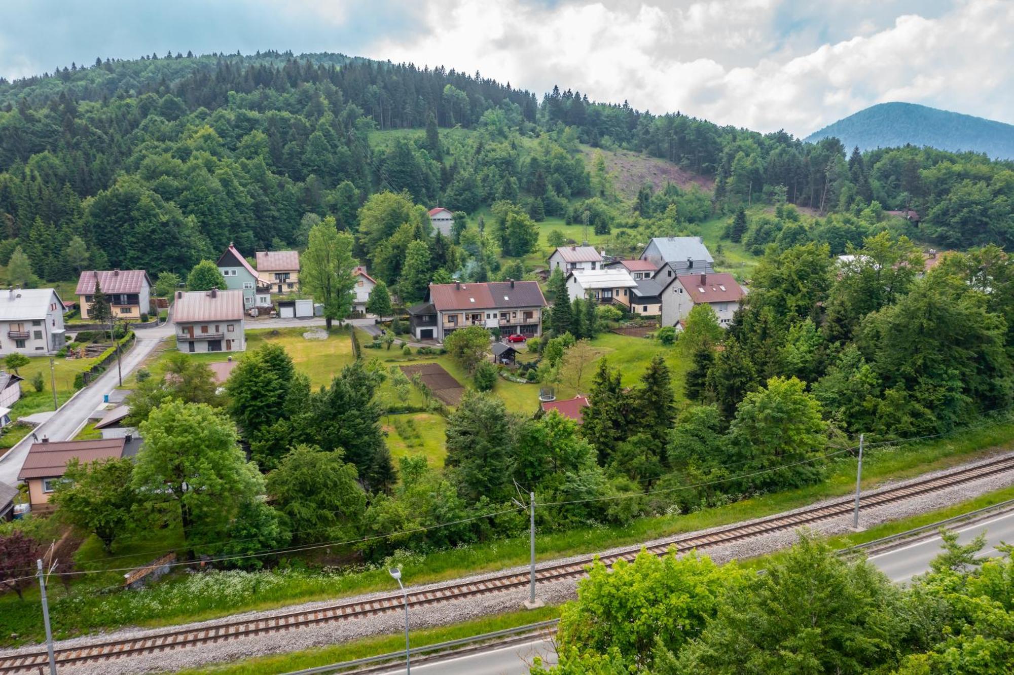 Apartmani Gruzdovo Delnice Zewnętrze zdjęcie